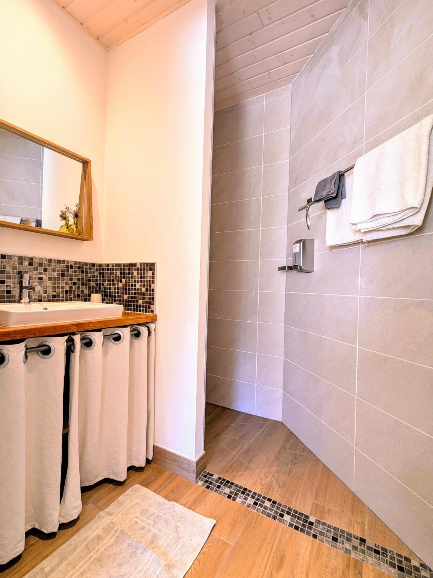 Villa Font Vive - Chambres D'Hotes Eco-Labellisees Avec Cuisine - Confort, Calme Et Vue Exceptionnels ! Grospierres Kültér fotó